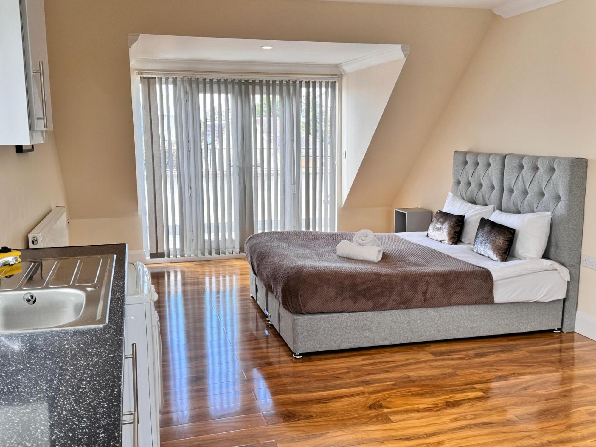 Relaxing Airport Rooms 스탠웰 외부 사진